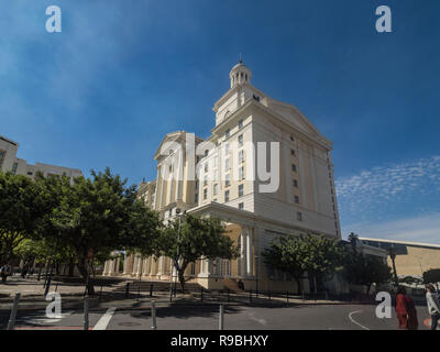 CAPE TOWN, SOUTH AFRICA -DEC 11, 2018. Southern Sun The Cullinan hotel in Cape Town, South Africa Stock Photo