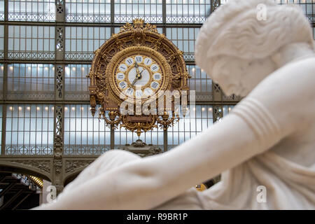 Paris (75), 7éme Arrondissement. Musée d'Orsay. Horloge // France. Paris (75), 7th Arrondissement. Orsay Museum. Clock Stock Photo