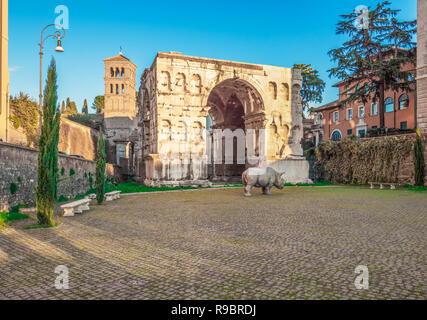 Rome (Italy) - The archeological ruins of Rome's historic center. Here the 'Bocca della Verità' square in the Lungotevere street. Stock Photo