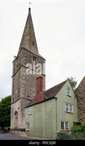 St Paul's Bell Tower houses the Abbey's Bells, Gloucester Street, Malmesbury, Wiltshire  15th century Grade I Listed Tower with Grade II listed 17th c Stock Photo