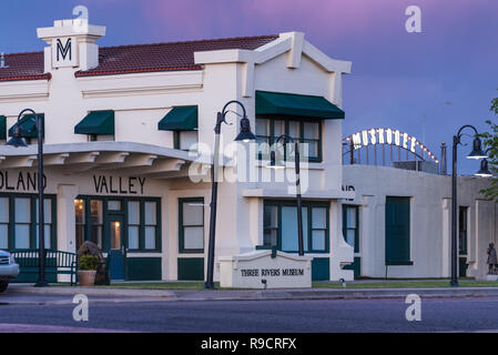 Three Rivers Museum located at the historic Midland Valley Railroad Depot in Muskogee, Oklahoma. (USA) Stock Photo