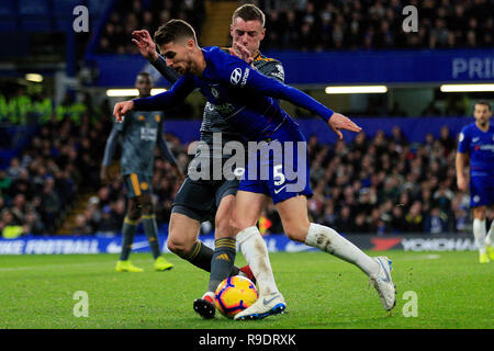 London, UK. 22nd Dec, 2018. Jamie Vardy of Leicester City (L) tackles Jorginho of Chelsea (R). Premier League match, Chelsea v Leicester City at Stamford Bridge in London on Saturday 22nd December 2018. this image may only be used for Editorial purposes. Editorial use only, license required for commercial use. No use in betting, games or a single club/league/player publications. pic by Steffan Bowen/ Credit: Andrew Orchard sports photography/Alamy Live News Stock Photo