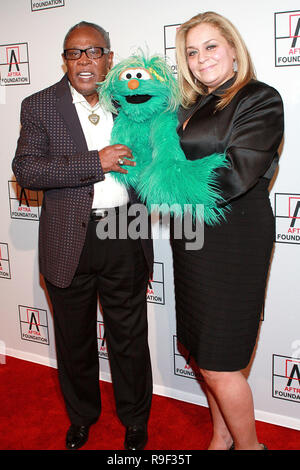 NEW YORK - FEBRUARY 22:  Musician Sam Moore and Carmen Osbahr attend the 2010 AFTRA AMEE Awards at The Grand Ballroom at The Plaza Hotel on February 22, 2010 in New York, New York.  (Photo by Steve Mack/S.D. Mack Pictures) Stock Photo