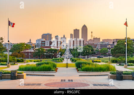 Des Moines, Iowa skyline from the state capital at sunset Stock Photo