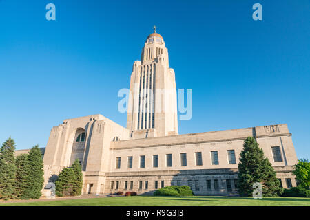 Exterior of the Nebraska Capitol Building in Lincoln against a blue sky Stock Photo