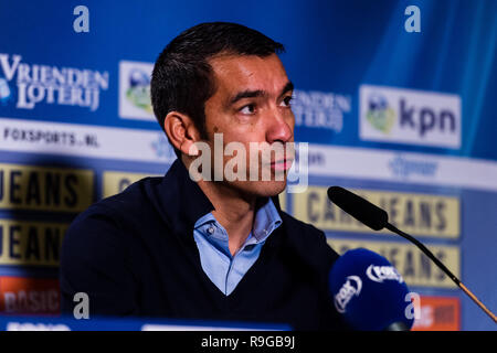 The Hague, Netherlands 23 december 2018 Soccer Dutch Eredivisie: ADO Den Haag v Feyenoord   Feyenoord trainer Giovanni van Bronckhorst Credit: Orange Pictures vof/Alamy Live News Stock Photo