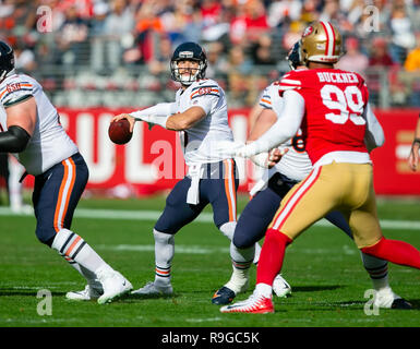 Halftime. 23rd Dec, 2018. Chicago Bears quarterback Mitchell Trubisky (10) in action during the NFL football game between the Chicago Bears and the San Francisco 49ers at Levi's Stadium in Santa Clara, CA. The 49ers lead the Bears 9-7 at halftime. Damon Tarver/Cal Sport Media/Alamy Live News Stock Photo