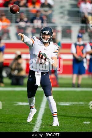 Halftime. 23rd Dec, 2018. Chicago Bears quarterback Mitchell Trubisky (10) in action during the NFL football game between the Chicago Bears and the San Francisco 49ers at Levi's Stadium in Santa Clara, CA. The 49ers lead the Bears 9-7 at halftime. Damon Tarver/Cal Sport Media/Alamy Live News Stock Photo