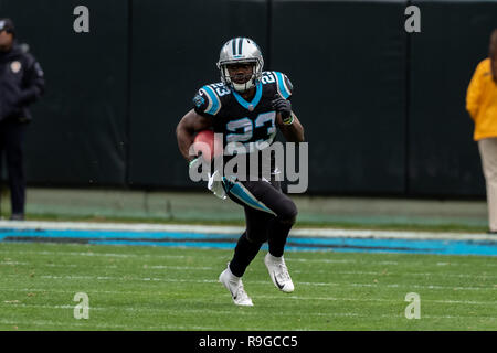 Philadelphia Eagles running back Kenjon Barner (38) during the NFL football  game between the Philadelphia Eagles and the Carolina Panthers on Thursday  October 12, 2017 in Charlotte, NC. Jacob Kupferman/CSM Stock Photo - Alamy