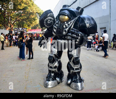 Mumbai, India. 23rd Dec, 2018. A Cosplayer seen posing for a photo during the second day of the 8th 'Mumbai Comic Con 2018' at Bombay Exhibition Center in Mumbai. Credit: Azhar Khan/SOPA Images/ZUMA Wire/Alamy Live News Stock Photo