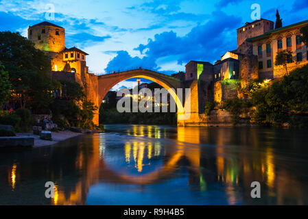 Night view of Stari Most (Old Bridge) over Neretva River, UNESCO World Heritage site, Mostar, Bosnia and Herzegovina Stock Photo