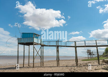 Fishing hut on stilts called 'Carrelet' in Medoc, France, between Bordeaux and Arcachon Stock Photo