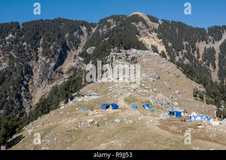 Campsite at Triund in the Dhauladhar ranges in Himachel Pradesh, India Stock Photo