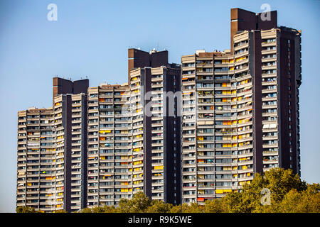 Residential high-rise, the Neckarufebebauung North, also known as 