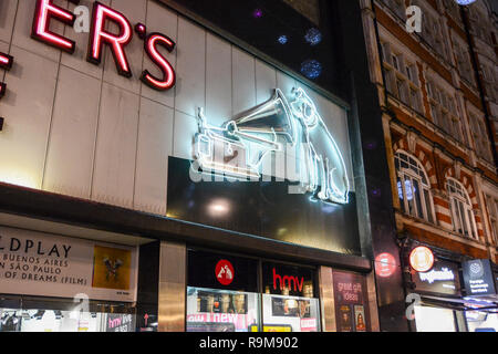 An illuminated 'Nipper' outside the now closed His Masters Voice on London's Oxford Street Stock Photo
