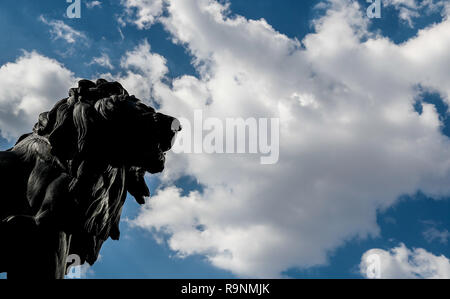 statue or sculpture with lion's name. in the forest of Chapultepec. urban park in Mexico City. (Foto Luis Gutierrez /NortePhoto.com)  estatua o escult Stock Photo