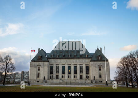 Main Building and headquarters of the Supreme Court of Canada, in Ottawa, Ontario. Also known as SCOC, it is the highest justice body of Canada  pictu Stock Photo