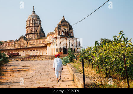 Lakshmi Narayan Mandir ancient ruins in Orchha, India Stock Photo