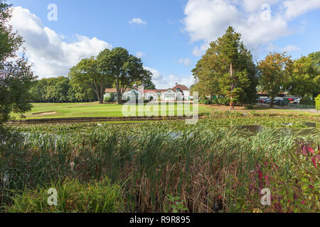 Leisure lifestyle: Prestigious Woking Golf Club in Pond Road, Hook Heath, Woking, Surrey, south-east England, clubhouse and golf course on a sunny day Stock Photo