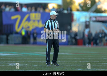 LAS VEGAS, NV - DECEMBER 15: Referee during the Las Vegas Bowl featuring the Arizona State Sun Devils and Fresno State Bulldogs on December 15, 2018 at Sam Boyd Stadium in Las Vegas, NV. (Photo by Jordon Kelly/CSM) Stock Photo