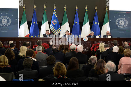 Rome, Italy. 28th Dec, 2018. Roma (Italy) Politic End of year Press Conference by Prime Minister Giuseppe Conte  In the pic the press conference Credit: LaPresse/Alamy Live News Stock Photo
