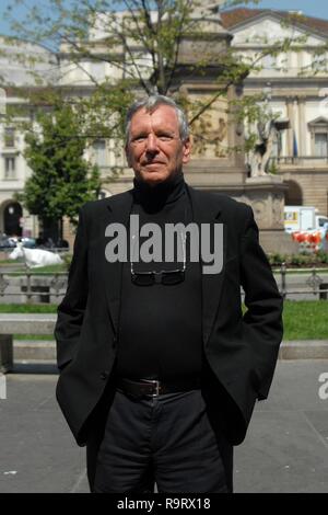 Ambrogino D Oro Allo Scrittore Amos Oz Stock Photo