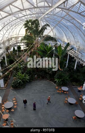 Glasgow, Scotland, UK. 28th, December, 2018. The sun sets on the 'Winter Gardens' as it prepares for closure this weekend and faces an uncertain future with many millions of pounds required to repair, make safe and restore it's crumbling structure. Stock Photo