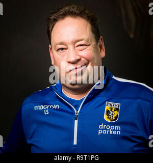 ARNHEM, portret Leonid Slutskiy, coach of Vitesse, voetbal, seizoen 2018-2019, 11-12-2018, Vitesse training headquarters Papendal, Stock Photo