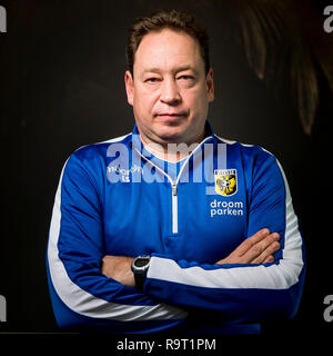 ARNHEM, portret Leonid Slutskiy, coach of Vitesse, voetbal, seizoen 2018-2019, 11-12-2018, Vitesse training headquarters Papendal, Stock Photo