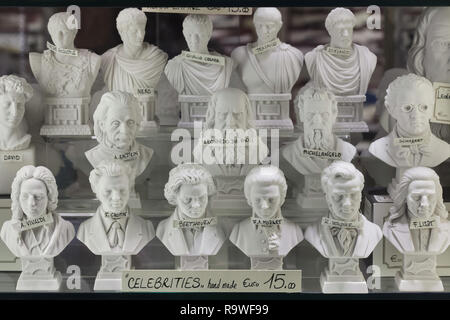 Hand made alabaster busts of famous persons on sale in a souvenir shop in Venice, Italy. Busts of Antonio Vivaldi, Frédéric Chopin, Ludwig van Beethoven, Wolfgang Amadeus Mozart, Richard Wagner, Franz Liszt, Albert Einstein, Leonardo da Vinci, Michelangelo Buonarroti, Franz Schubert and Roman Emperors are seen among others. Stock Photo