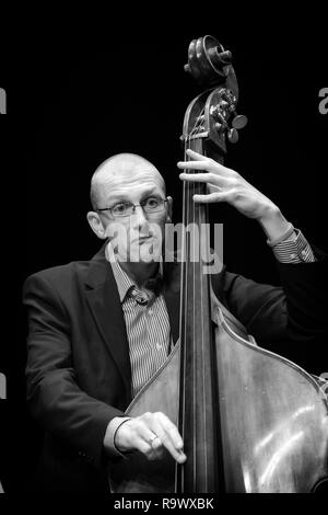 Paul Baxter plays double bass with Seven Pieces of Silver, Scarborough Jazz Festival 2017 Stock Photo