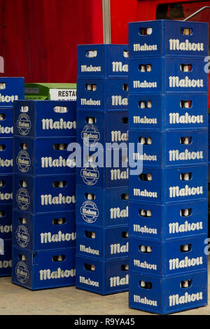 Delivering Mahou beer cases, Madrid, Spain Stock Photo