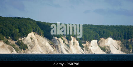 White cliffs of chalk formation at Ruegen Island coastline, Baltic Sea, Mecklenburg-Western Pomerania, Germany Stock Photo