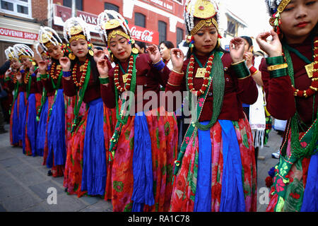Dancing Gurung Girls, Kathmandu, Nepal, Kathmandu Stock Photo - Alamy