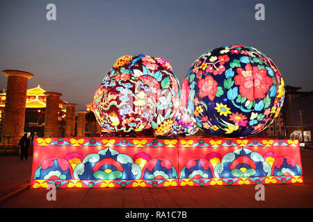 Xi'An, China. 30th December 2018. Beautiful lighting show marks the upcoming New Year in Xi'an, northwest China's Shaanxi Province. Credit: SIPA Asia/ZUMA Wire/Alamy Live News Stock Photo