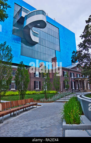 South wing of the Art Gallery of Ontario (AGO), Toronto, Ontario, Canada Stock Photo