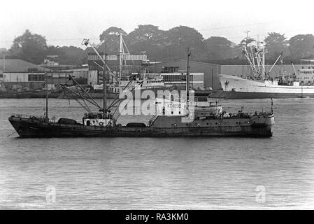 1979 - A port beam view of a Soviet trawler anchored offshore during exercise Unitas XX. Stock Photo