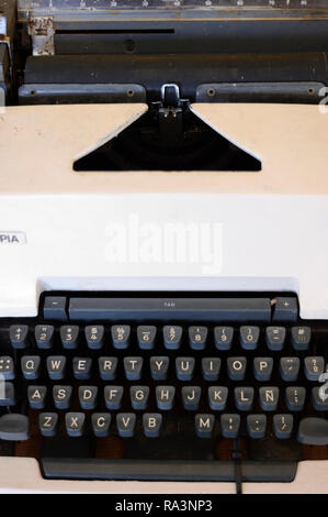 MERIDA, YUC/MEXICO - NOV 13, 2017: An old Olympia mechanical desktop typewriter, with a missing N key Stock Photo