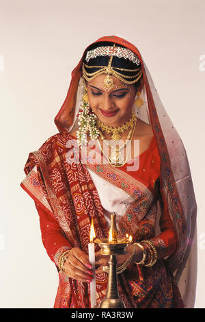 Stunning Gujarati Brides And Their Traditional Sarees