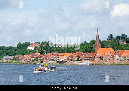 Paddle steamer Kaiser Wilhelm, Lauenburg on the Elbe, Schleswig-Holstein, Germany Stock Photo