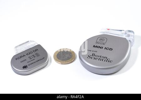 Various pacemaker types Stock Photo - Alamy