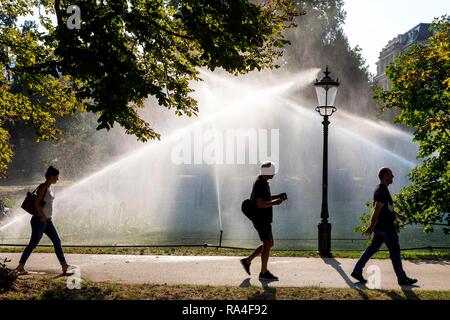 Irrigation of the green areas in the spa garden, Lichtentaler Allee, Baden-Baden, Baden-Württemberg, Germany Stock Photo