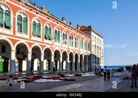 A view of the harbour and the Prokurative building in Trg Republike (Republic Square), Split, Croatia Stock Photo