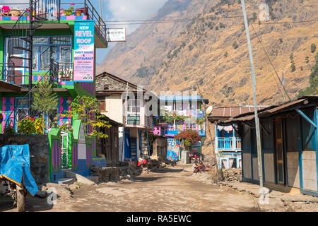 The village of Jagat on the Annapurna Circuit trek, Nepal Stock Photo