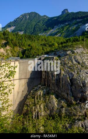 Vajont dam of the river Piave, near Longarone, Veneto, Italy Stock Photo