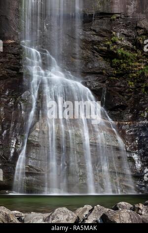 Waterfall, Cascata Grande a Bignasco, Vallemaggia district, Canton Ticino, Switzerland Stock Photo