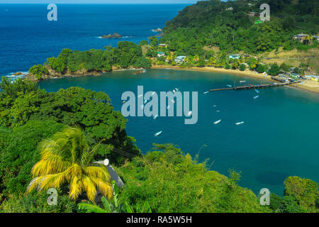 Tobago, Parlatuvier Bay from the Glasgow Bar.Tobago is a small Caribbean island in the West Indies and is known as the original Robinson Crusoe Island Stock Photo