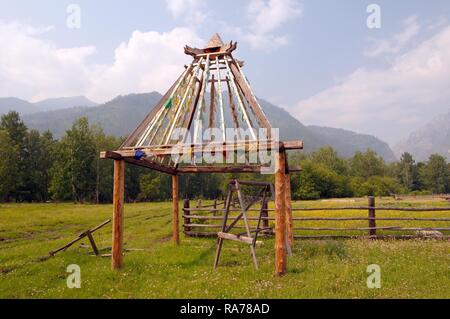 Datsan, Buddhist university monastery, Arshan, Tunkinsky District, Republic of Buryatia, Siberia, Russian Federation, Eurasia Stock Photo