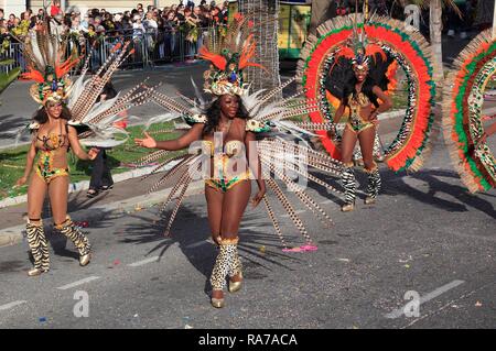 Samba dancers at the Flower Parade street procession, Nice, Southern France, France, Europe Stock Photo