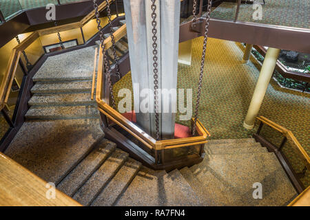 Interior of Indian Lakes resort, designed by Don Erickson Stock Photo